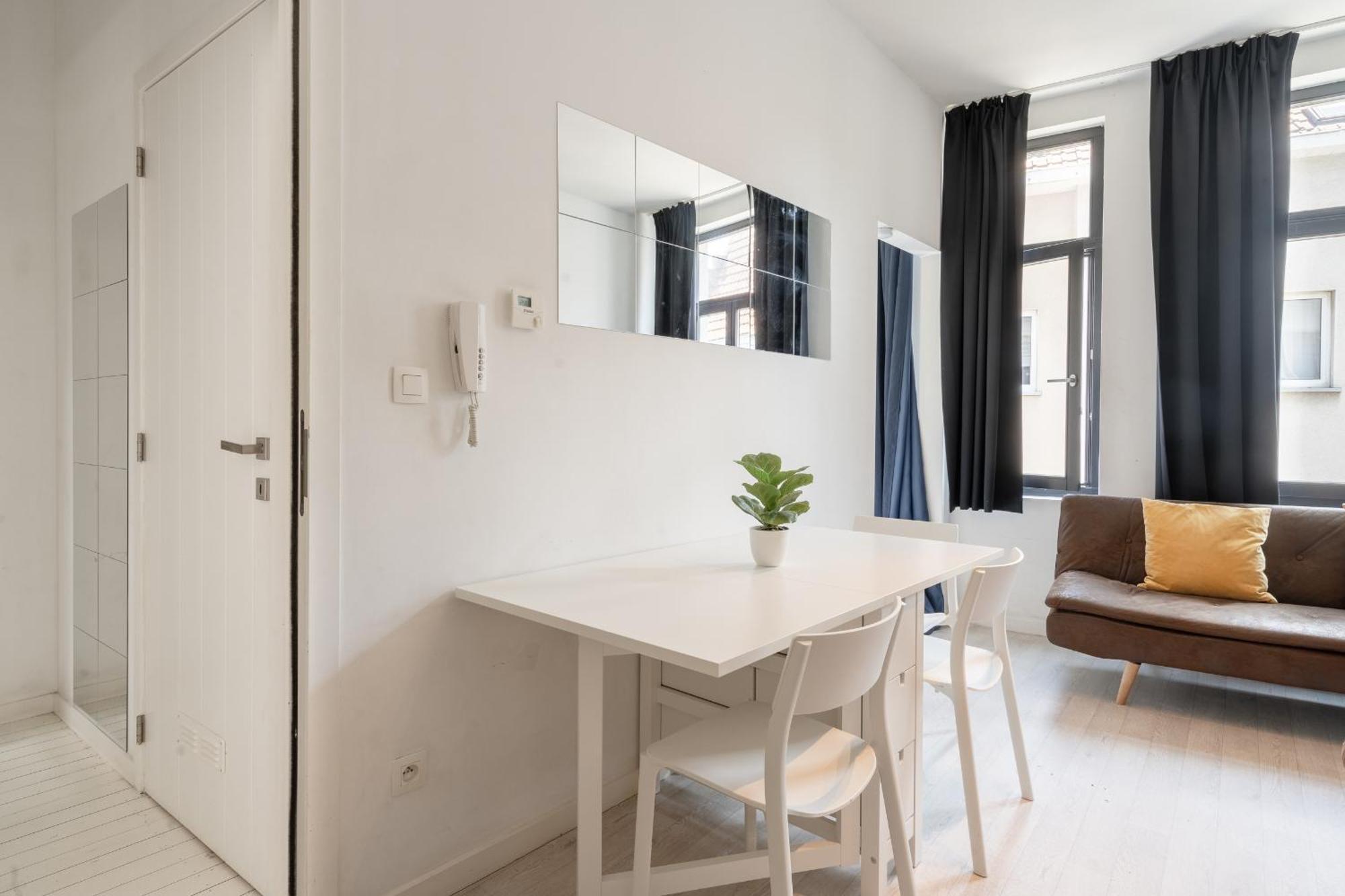Beautiful Cozy Apartments In The Heart Of אנטוורפן מראה חיצוני תמונה